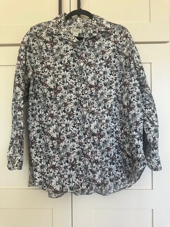 Banana Republic Safari & Travel Clothing Vintage Floral Button Up Shirt
