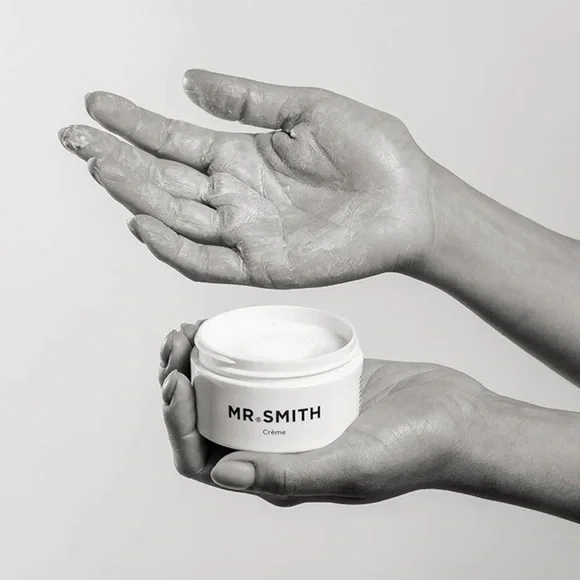 NIB Mr. Smith Creme 2.7oz Flexible Hold and natural movement‎ add shine
