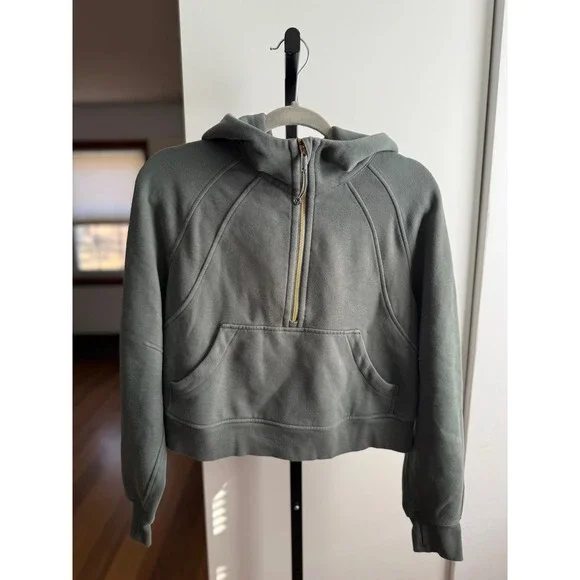 Lululemon Scuba Oversized Half-Zip‎ Hoodie Gold Zip – Size XS/S – Dark Forest