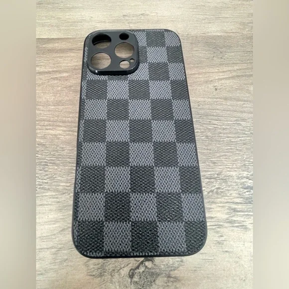 Black Checkered Phone Case 15 Pro max