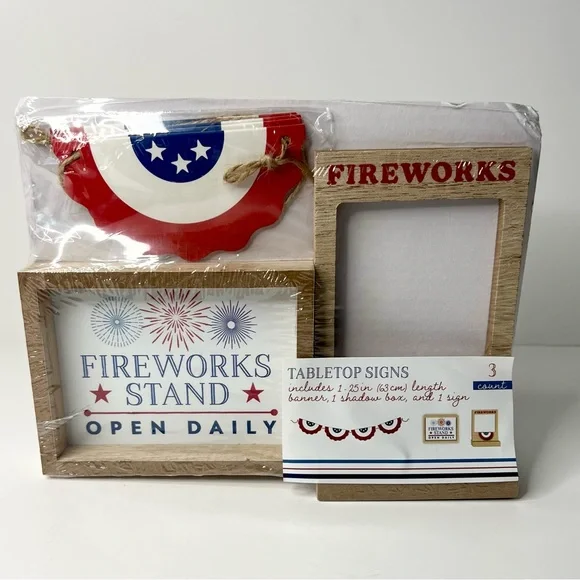 🇺🇸Target 4th of July Patriotic Tiered Tray or Tabletop Signs~3 count