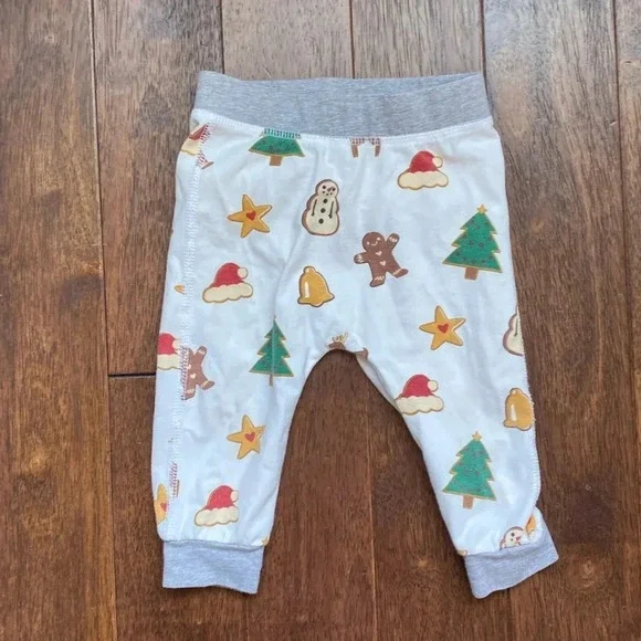 Monica + Andy Groove Pants Holiday Cookies size 6-9m