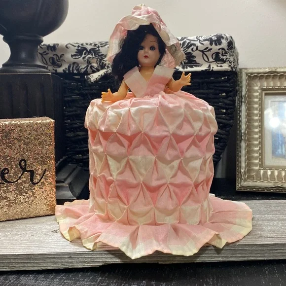 Vintage Hand Crafted Sleepy Eye Toilet Paper Doll!