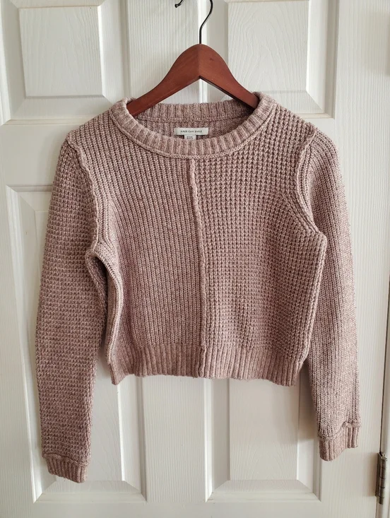 American Eagle crewneck sweater, textured, cropped knit pullover Size M