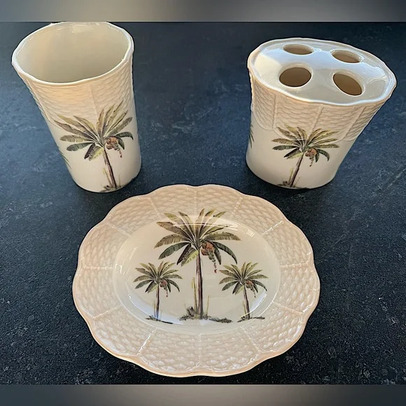 3-Piece Tropical Palm Tree Bathroom Ceramic Accessory Set