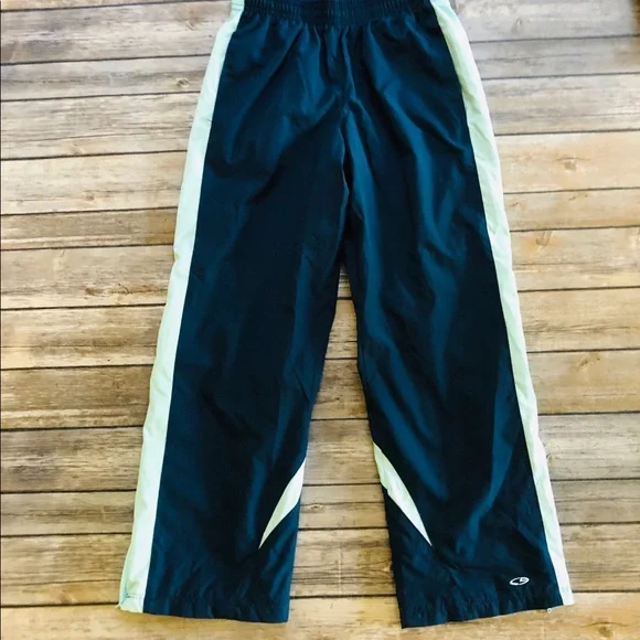 Girls size 8 navy blue champion sweatpants!