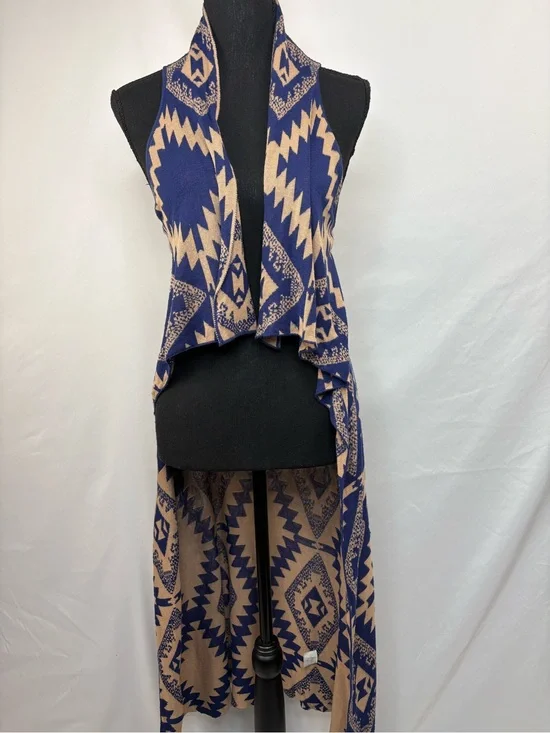 Timing Beige Sweater with Navy Aztec Design