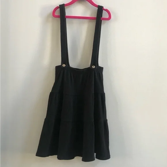 Lil Legs Black Suspender Skirt, Size 7Y.