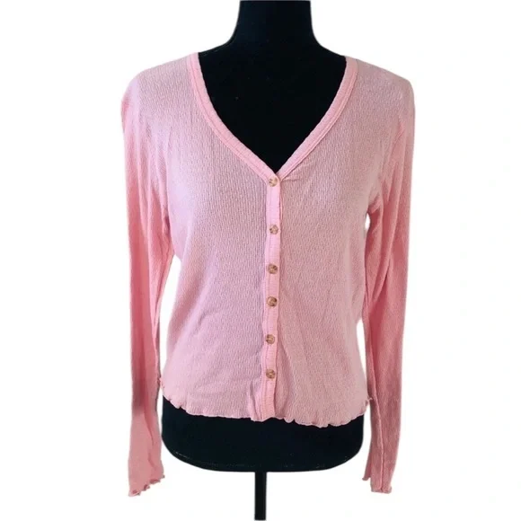 Poof Women’s‎ Pink Button Front Long Sleeve V-Neck Top Large NWT