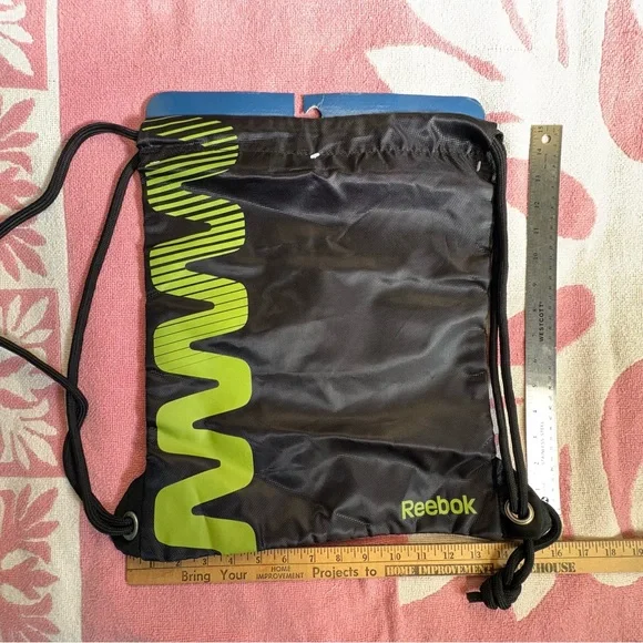 Reebok Z Series Pure Gymsack, Black and Green Drawstring, NWT