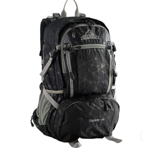 Red Rock Outdoor Gear Bluff Technical Backpack 40L Black Top‎ Loading NWT