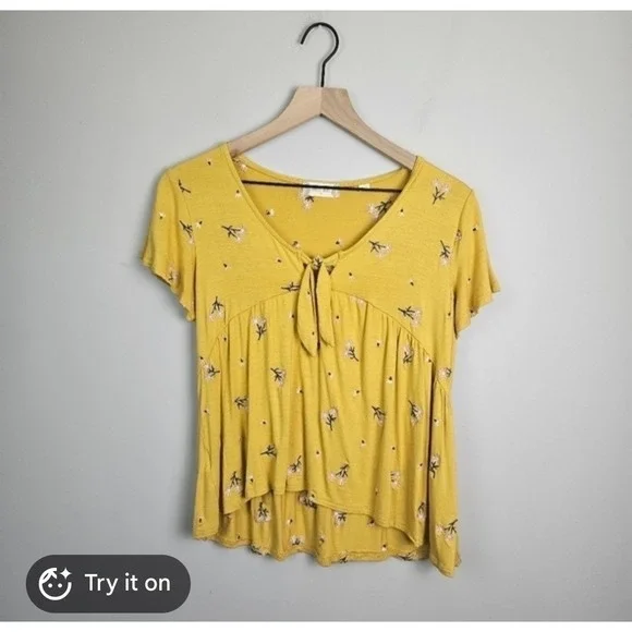 Altar'd State Mustard Yellow Floral Tie Front Babydoll Top Short Sleeve M