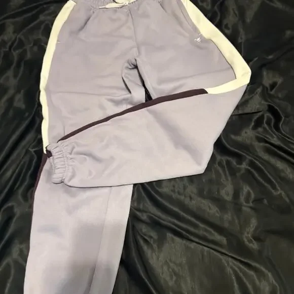 ❤️Reebok sweat pants girls size L