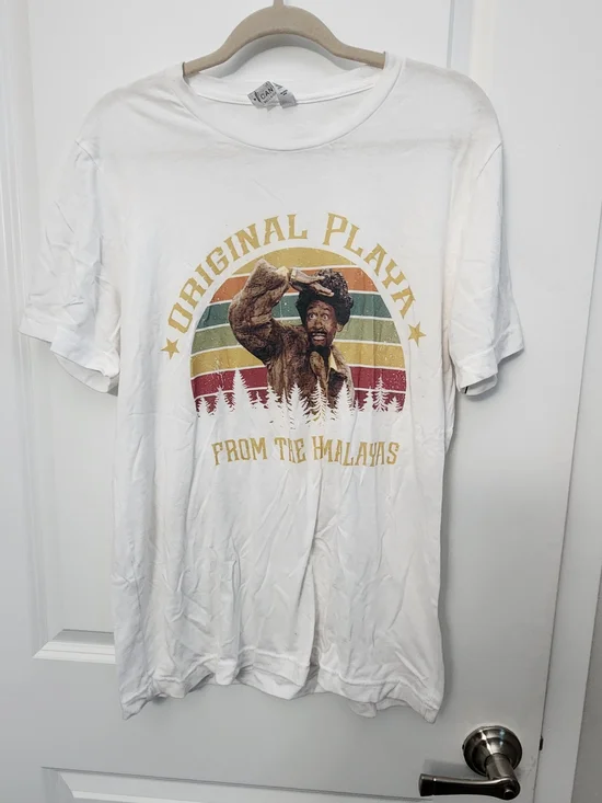 Vintage-Inspired White Graphic Tee - Original Playa