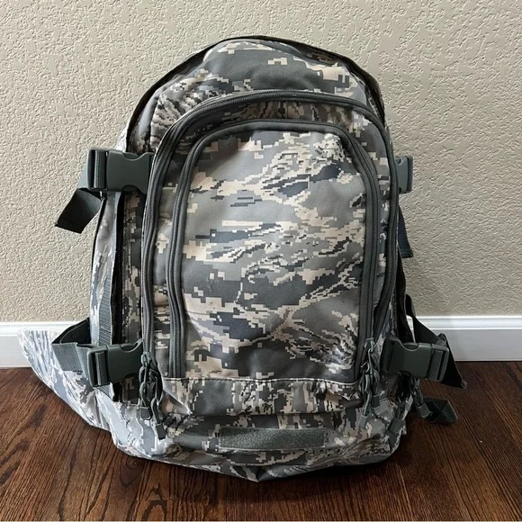 Code Alpha 3 Day Tactical Expandable Camouflage Military Type Backpack, Preowned
