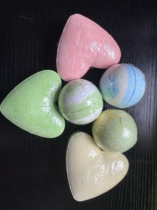 Bath Bombs Mixed 6 Count Heart Shape & Circle Bath Bomb, Random Scent