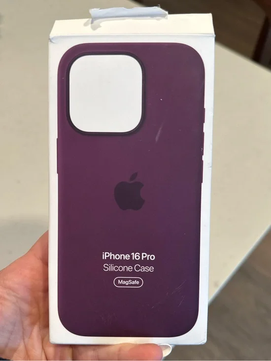NIB iPhone Case Purple Silicone iPhone 16 Pro