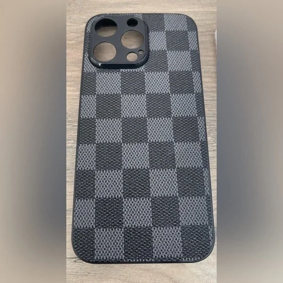 Elegant Black Checkered Case for 15 Pro Max