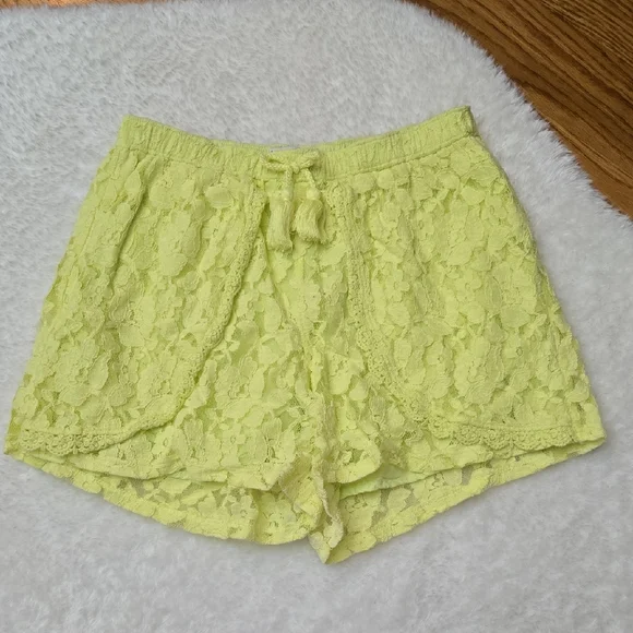 Abercrombie Kids Neon Green Shorts, Girls 13/14, Great Condition