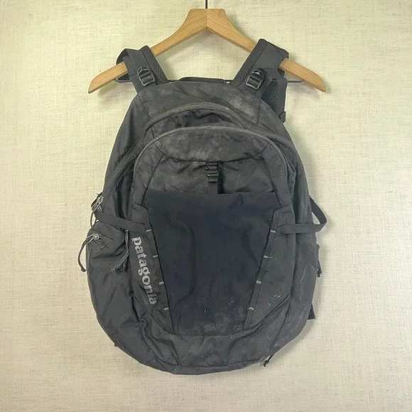 Patagonia Black Paxat 30L Backpack TSA Laptop‎ Tablet Sleeve Daypack Outdoor USA