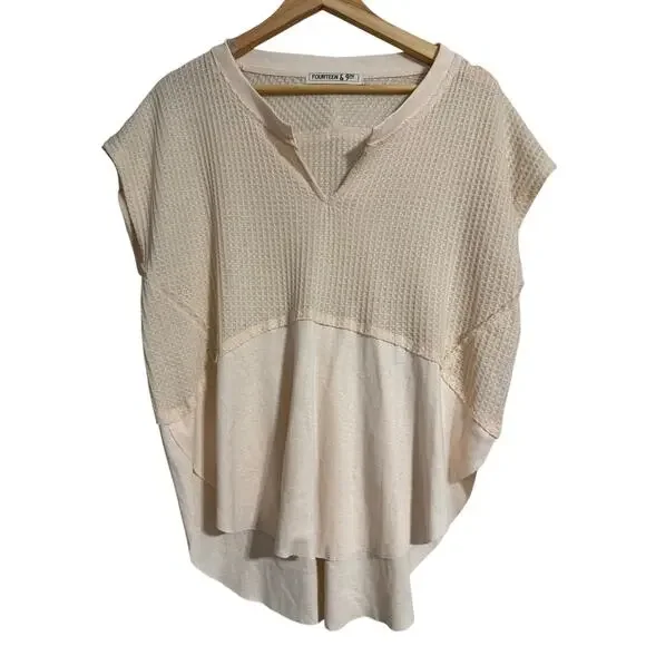 Fourteen & 9th Cream Ivory Oversized Thermal V Neck Short Sleeve Top