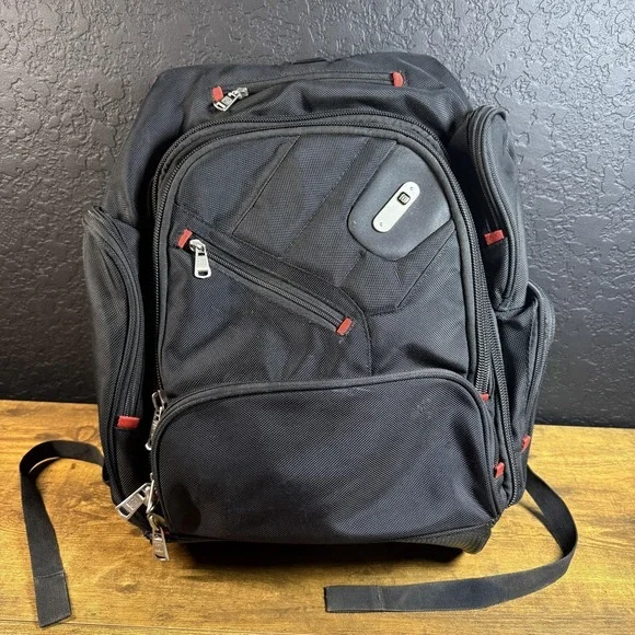 Ful Refugee Black‎ Ballistic Nylon Laptop Travel Backpack Unisex One Size