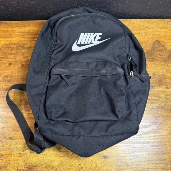 Nike Heritage Futura Black Canvas Backpack Unisex One Size