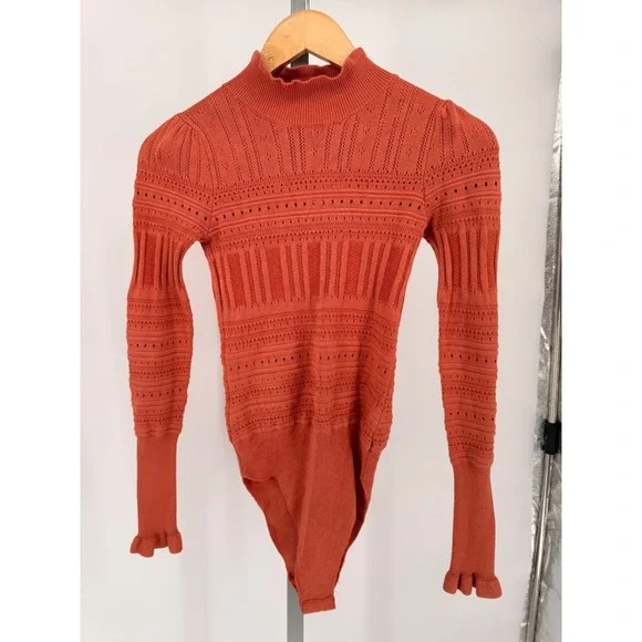 Intimately Free People Rust Orange Mock Neck Pointelle Ruffle‎ Cuff Bodysuit S
