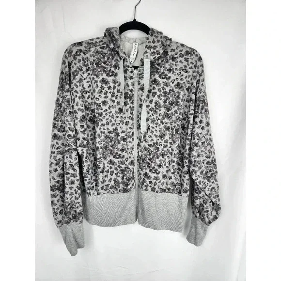 Athleta Full Zip Sweatshirt Hood Batwing Gray Cheetah Print Size Medium