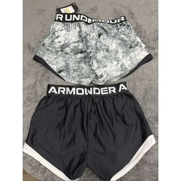Pair of Under Armour Girls Medium Short Athletic Shorts in excellent shape! (One