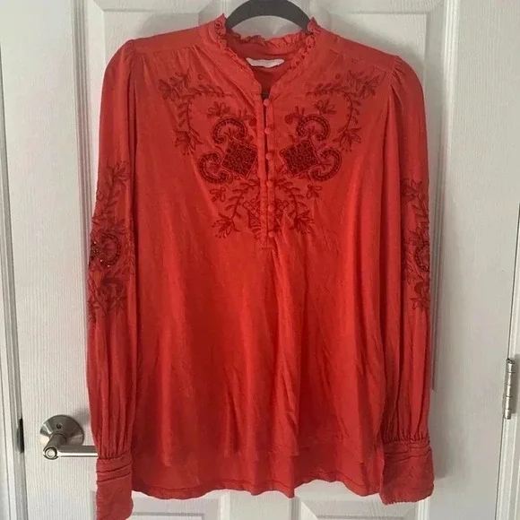 Lucky Brand Boho Embroidered Long Sleeved Top Size Small