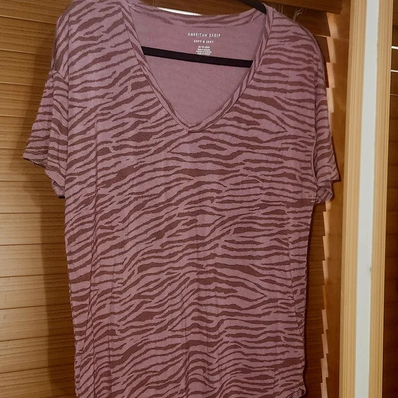 ⭐️American Eagle Outfitters Soft Mauve Zebra Print Blouse Size XS Casual