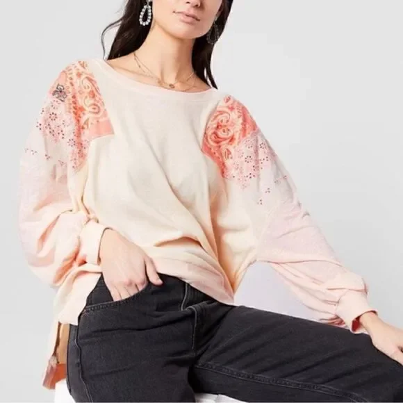 Free People Size Medium Slouchy Oversized Feelin It Patchwork Embroidered Shirt