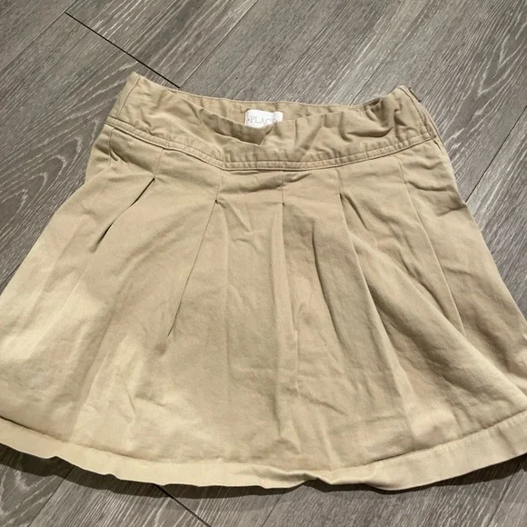 Place Beige Pleated Skirt