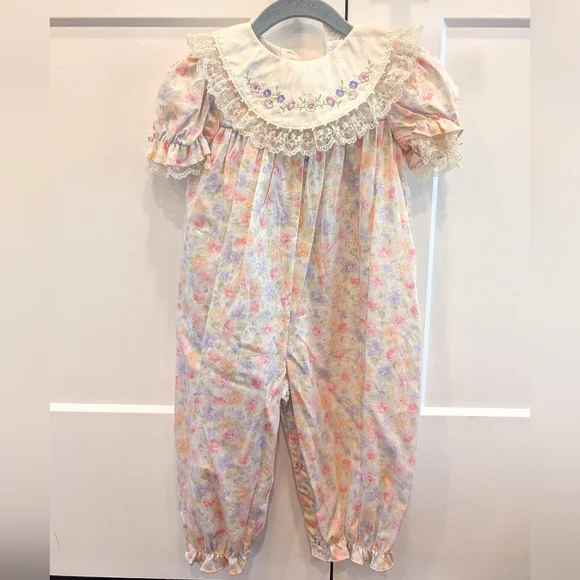 VINTAGE 80s Baby Girl Floral Romper With Embroidered Lace Bib Collar 24 Months