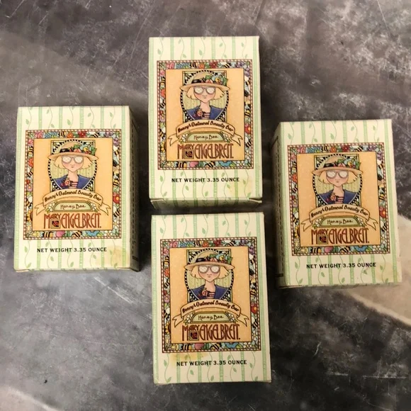 Lot of 4 Mary Engelbreit Vintage 1993 Honey & Oatmeal Beauty‎ Bar 3.35 oz NEW