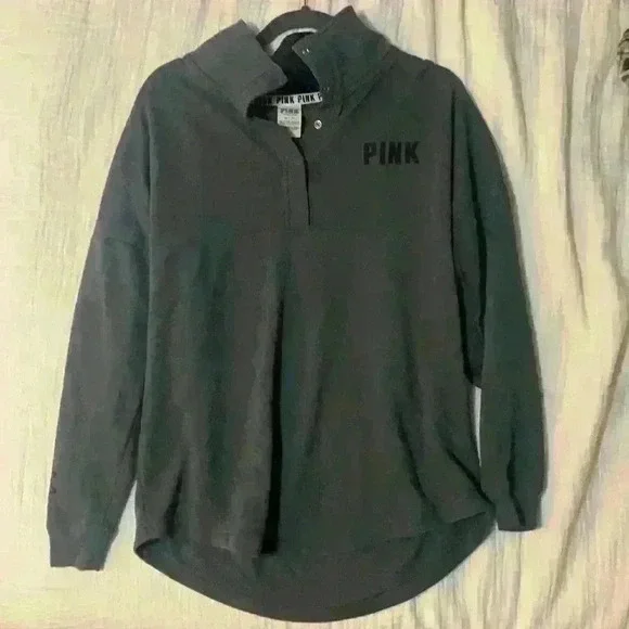 PINK Sweatshirt