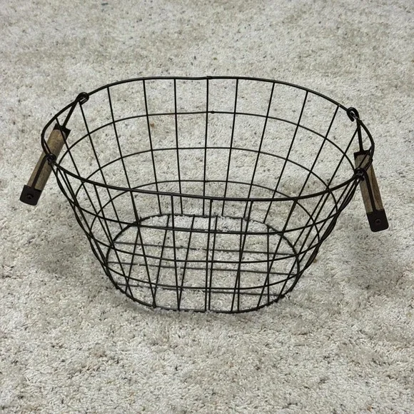 Rustic Oval Metal Wire Basket with Wood Handles Dark Bronze Industrial Storage