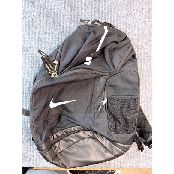 Nike Elite Hoops Pro Basketball Backpack Black White Max Air Straps Travel Bag