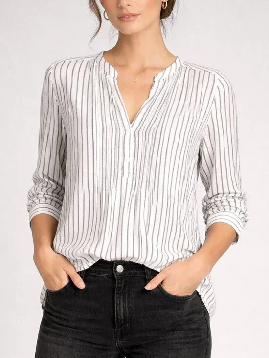0039 Italy Striped Quarter Button Blouse White Grey‎ Medium