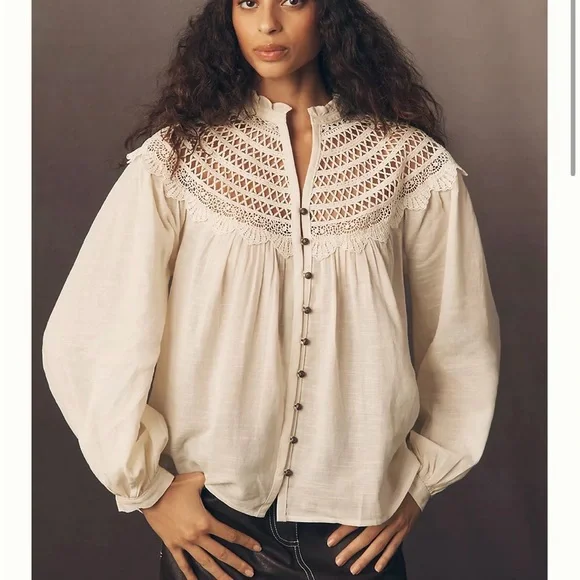 NWT Anthropologie Pilco Lace Yoke Peasant Elegant Cream Lace Blouse