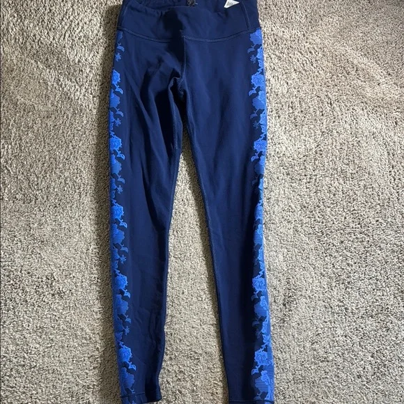 Athleta Girl Wish List Tight In Goodnight Nora Navy Blue Leggings 12 large
