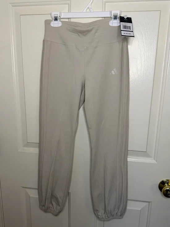 Adidas Girls Natural Beige Tight Fit Joggers Size M 10/12 NWT AK10481
