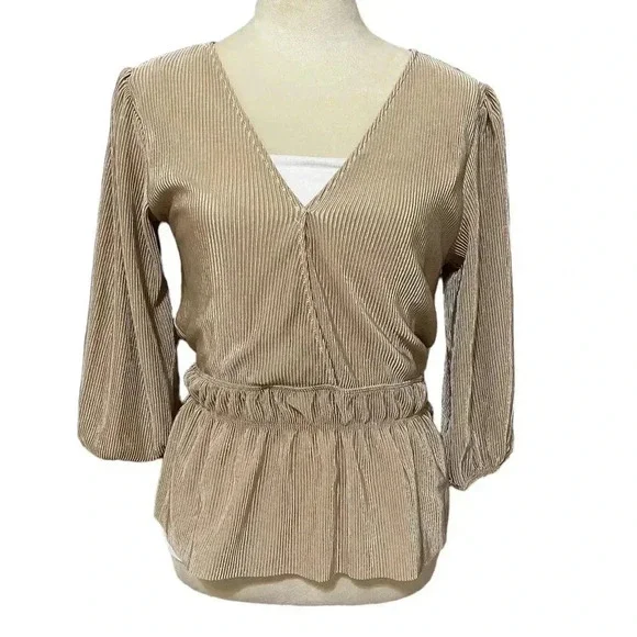 Free Kisses Women’s Dark Champagne Color‎ Size L