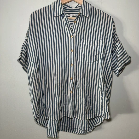Madewell size S oversized boxy button up shirt signature‎ poplin Blue stripe