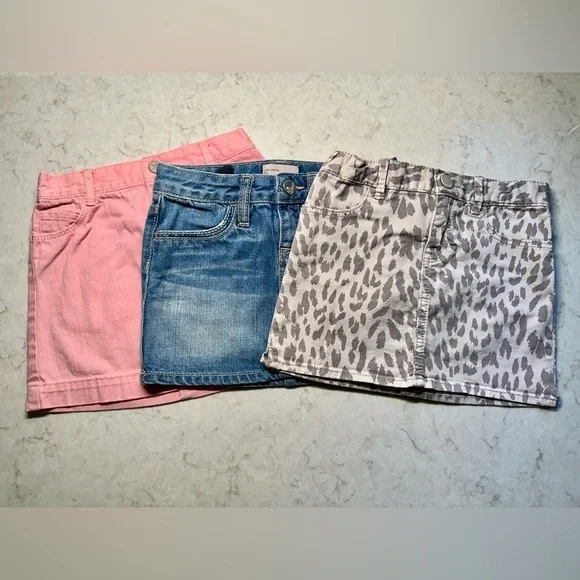 GAP KIDS/BABY GAP/OLD NAVY, SET/3, GIRLS SKIRTS. GAP KIDS, BLUE DENIM SKIRT.