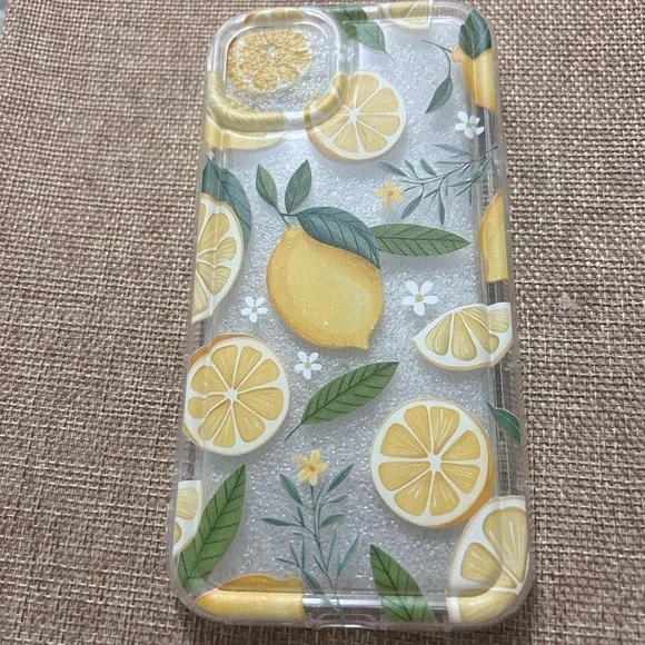 iPhone 14 Plus Lemons NWOT Will fit other iPhones  See description to see