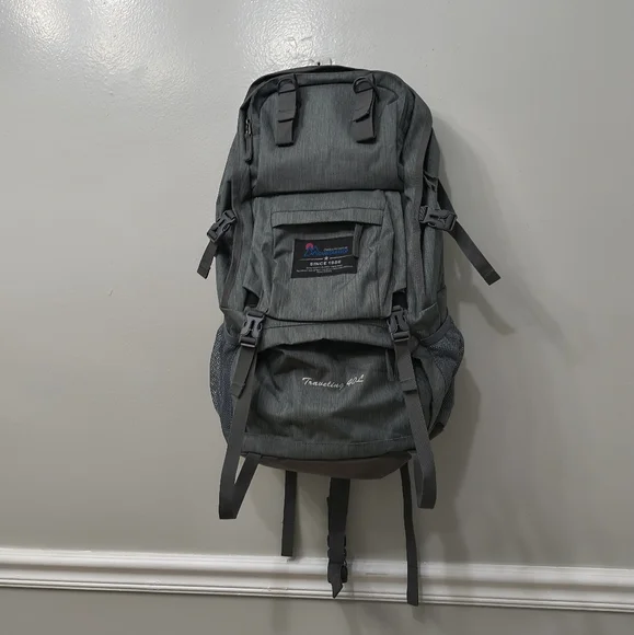 MountainTop 40L Men Women Hiking Travel Backpack Camping Mountain Climbing