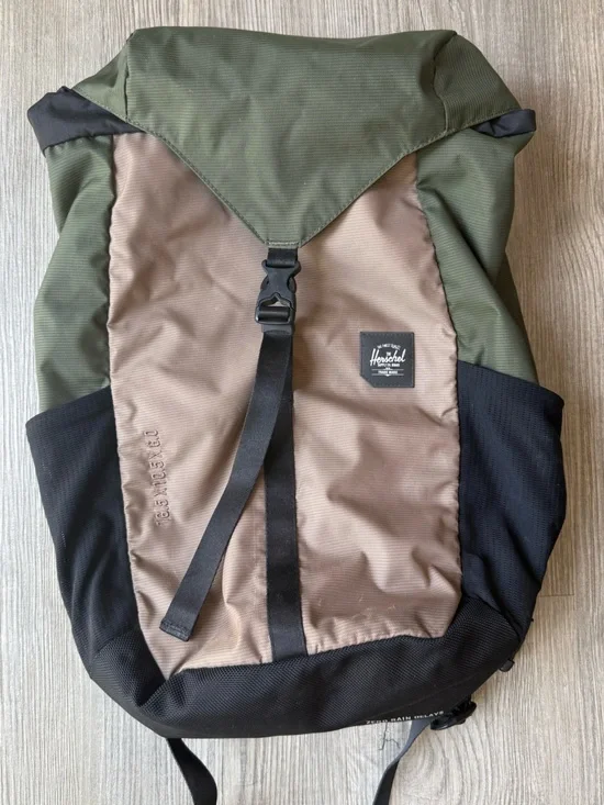 Herschel Barlow Trail Backpack Unisex OS Olive Tan Black Colorblock