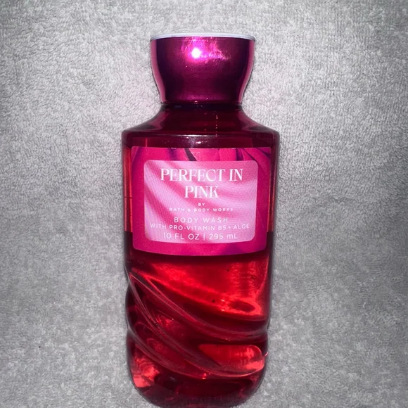 New Bath & Body Works Perfect In Pink Body Wash W/Vitamin B5 & Aloe 10Oz Bottle